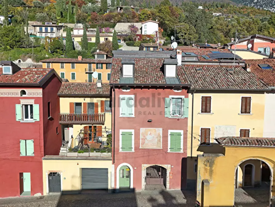 Immagine 27 di Appartamento in vendita  in Via Cavour a Toscolano-Maderno