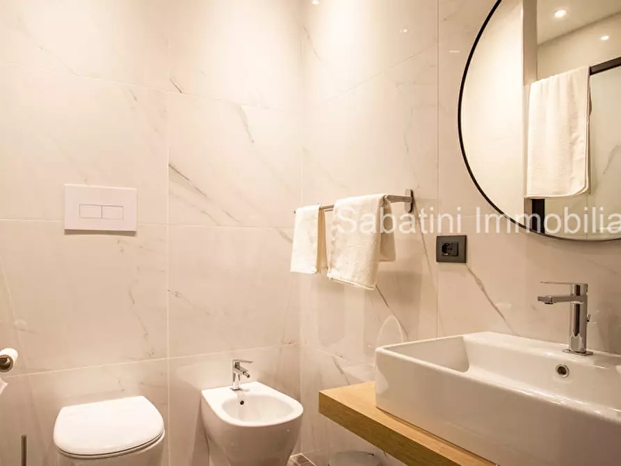 Immagine 16 di Appartamento in vendita  in Via Fiume, 15 a Pescara