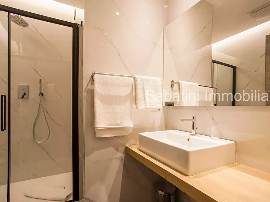 Immagine 21 di Appartamento in vendita  in Via Fiume, 15 a Pescara