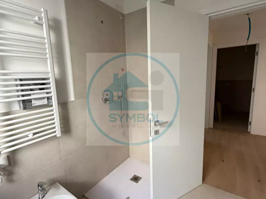 Immagine 19 di Appartamento in vendita  in Via Amedeo Modigliani a Venezia