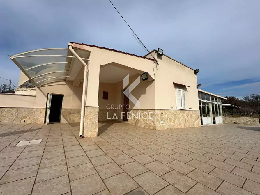 Immagine 1 di Rustico / casale in vendita  in strada tre tornesi 12 a Martina Franca