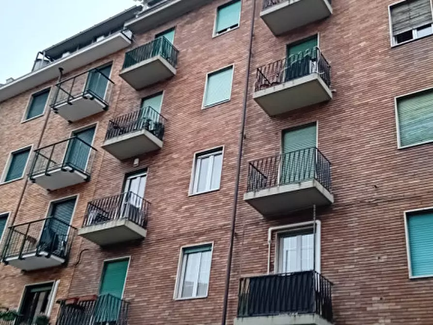 Immagine 1 di Garage in vendita  in Via Don Giovanni Bosco 23 a Torino