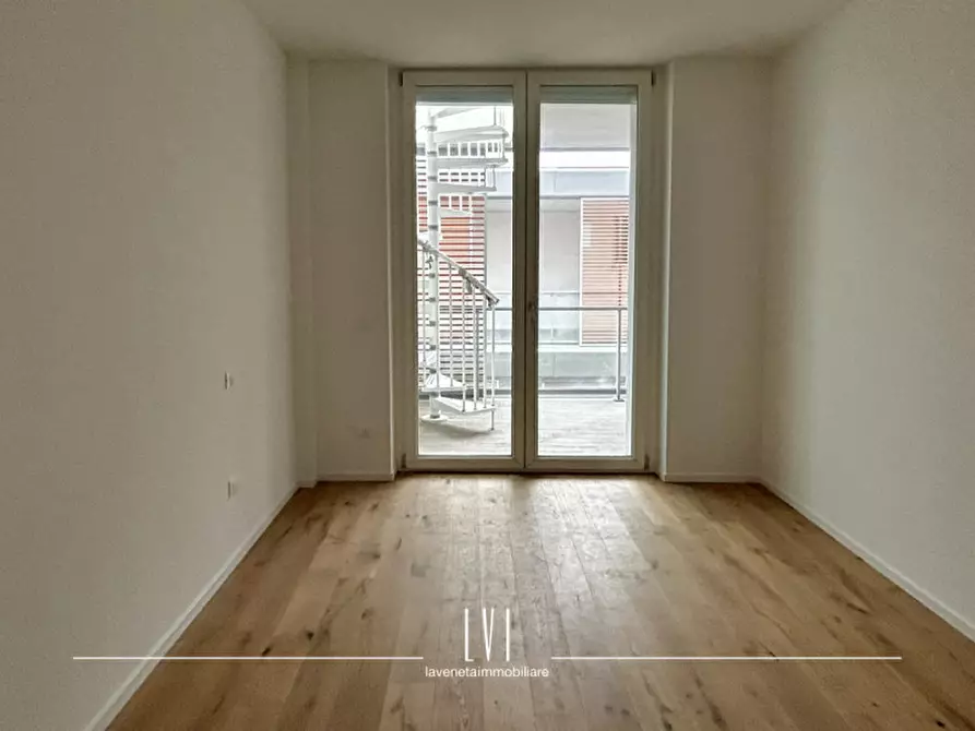 Immagine 19 di Appartamento in vendita  in via domenico modugno 69 a Jesolo