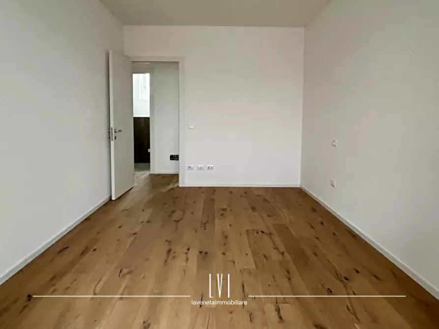 Immagine 20 di Appartamento in vendita  in via domenico modugno 69 a Jesolo