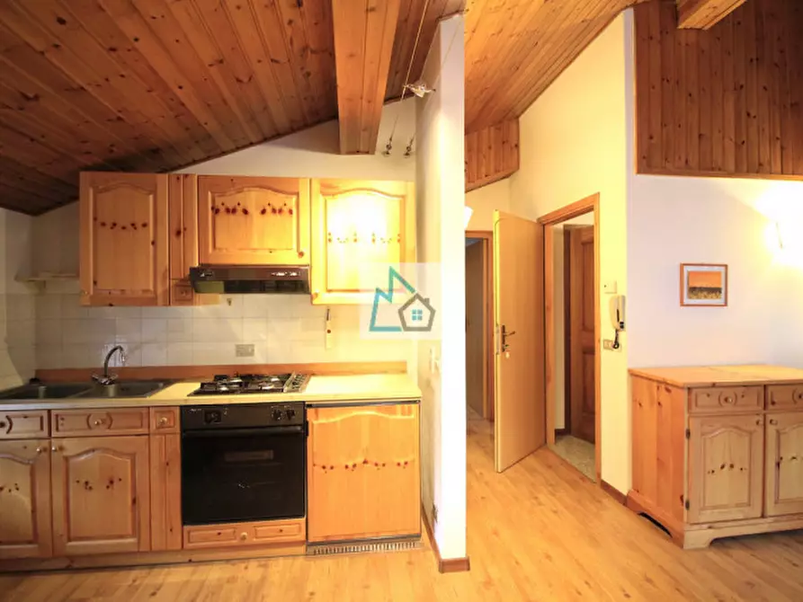 Immagine 11 di Casa indipendente in vendita  in Via Valle a Sella Giudicarie