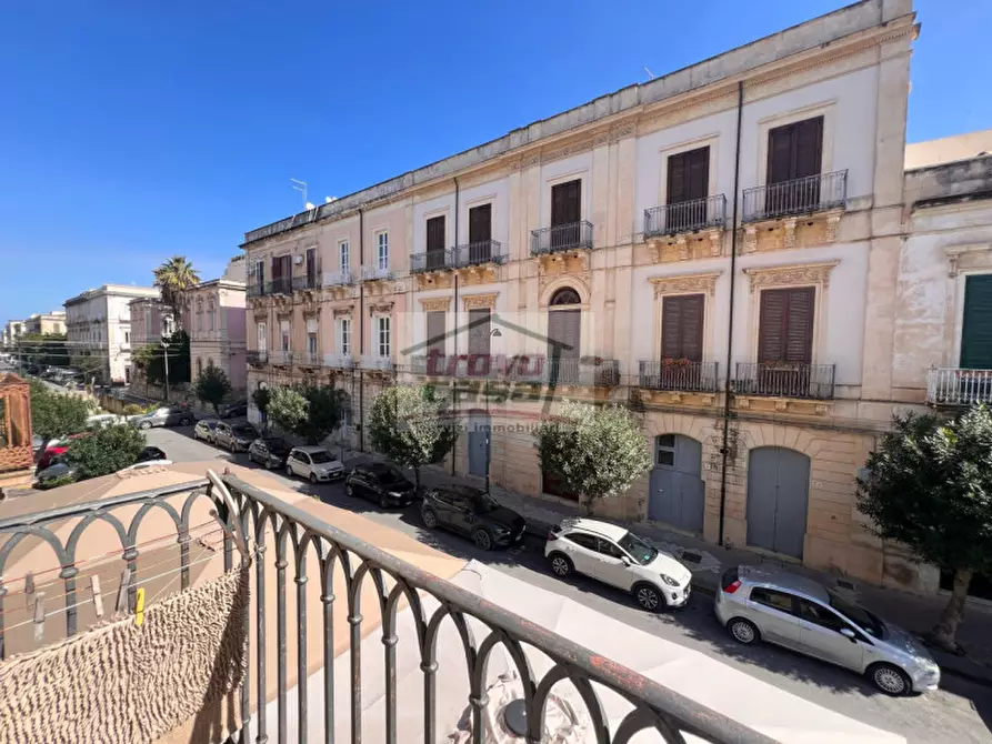 Immagine 16 di Appartamento in vendita  in via xx settembre 7 a Siracusa