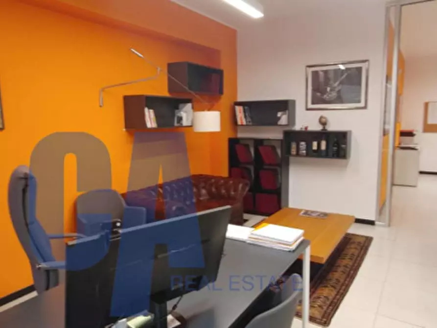Immagine 20 di Ufficio in affitto  in VIA FARINI CARLO a Milano