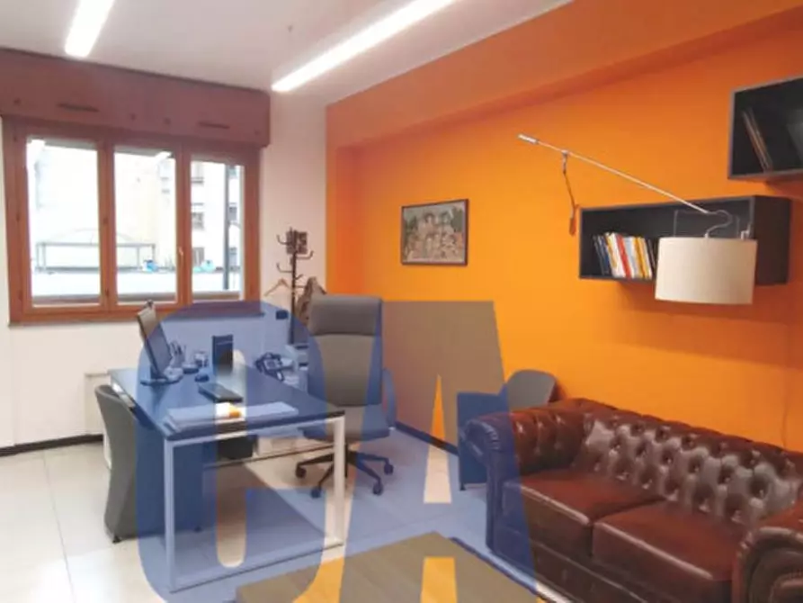 Immagine 13 di Attività commerciale in affitto  in VIA FARINI CARLO a Milano