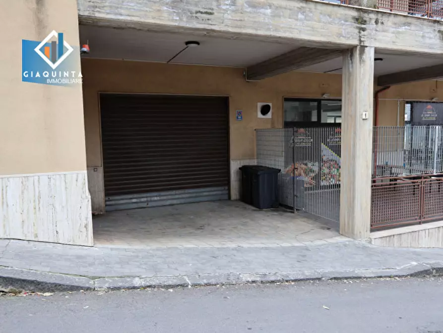 Immagine 5 di Appartamento in vendita  in PIAZZA MUNICIPIO Piano 1 a Palagonia