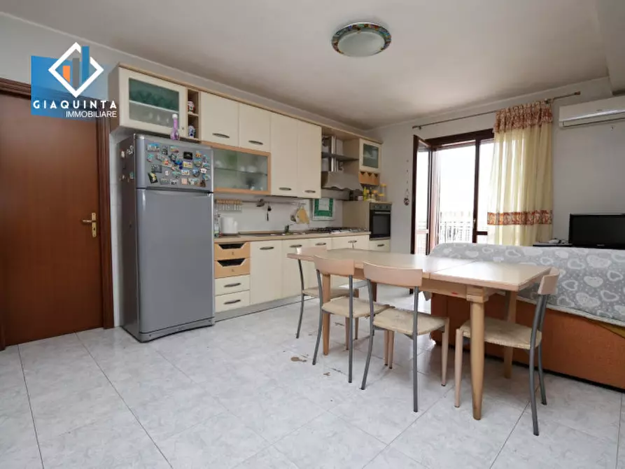 Immagine 14 di Appartamento in vendita  in PIAZZA MUNICIPIO Piano 1 a Palagonia