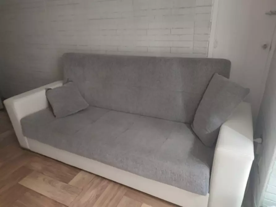 Immagine 15 di Appartamento in affitto  in via salita paradiso a Napoli