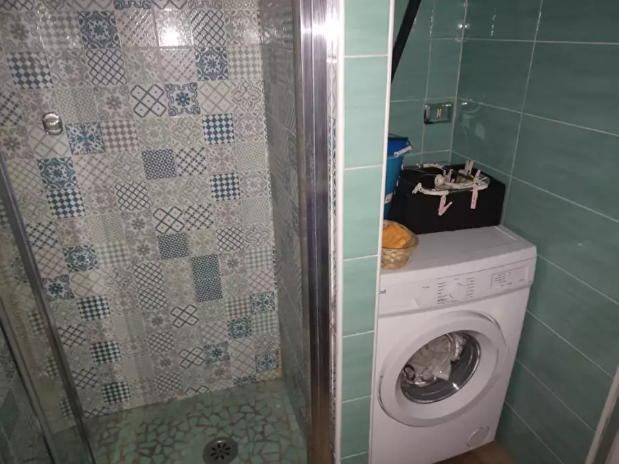 Immagine 22 di Appartamento in affitto  in via salita paradiso a Napoli