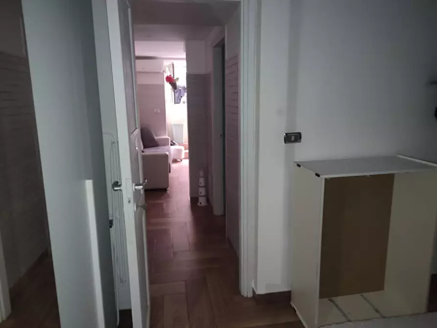 Immagine 25 di Appartamento in affitto  in via salita paradiso a Napoli