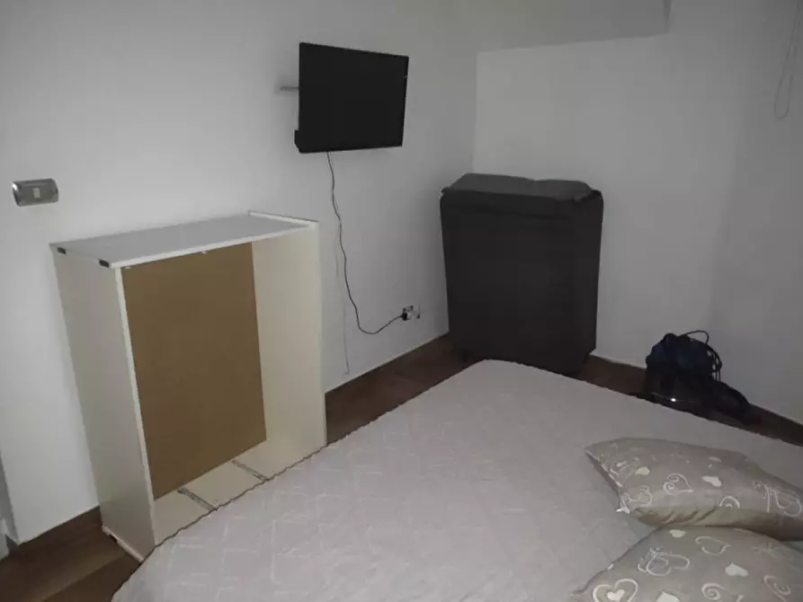 Immagine 26 di Appartamento in affitto  in via salita paradiso a Napoli