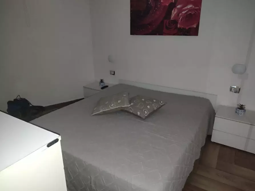 Immagine 31 di Appartamento in affitto  in via salita paradiso a Napoli