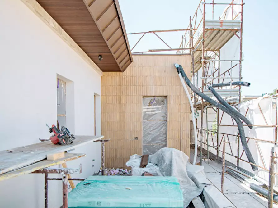 Immagine 10 di Appartamento in vendita  in Piazza Marconi a Santarcangelo Di Romagna