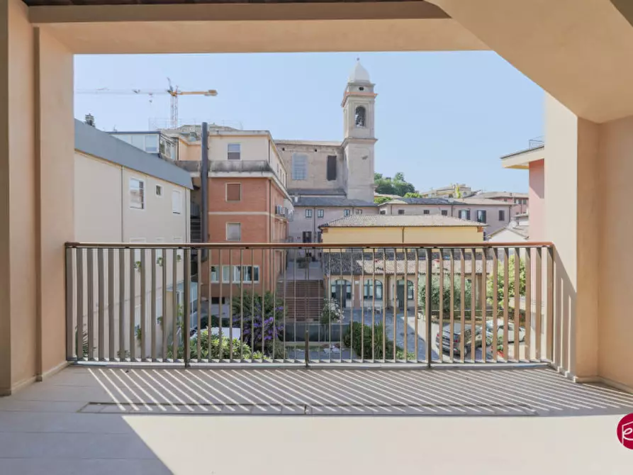 Immagine 12 di Appartamento in vendita  in Piazza Marconi a Santarcangelo Di Romagna