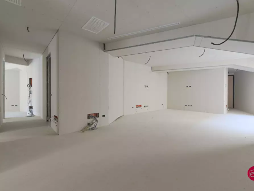Immagine 54 di Appartamento in vendita  in Piazza Marconi a Santarcangelo Di Romagna