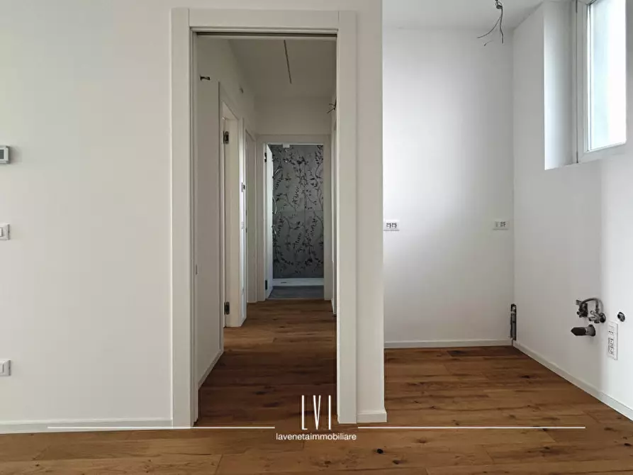 Immagine 1 di Appartamento in vendita  in via domenico modugno 69 a Jesolo