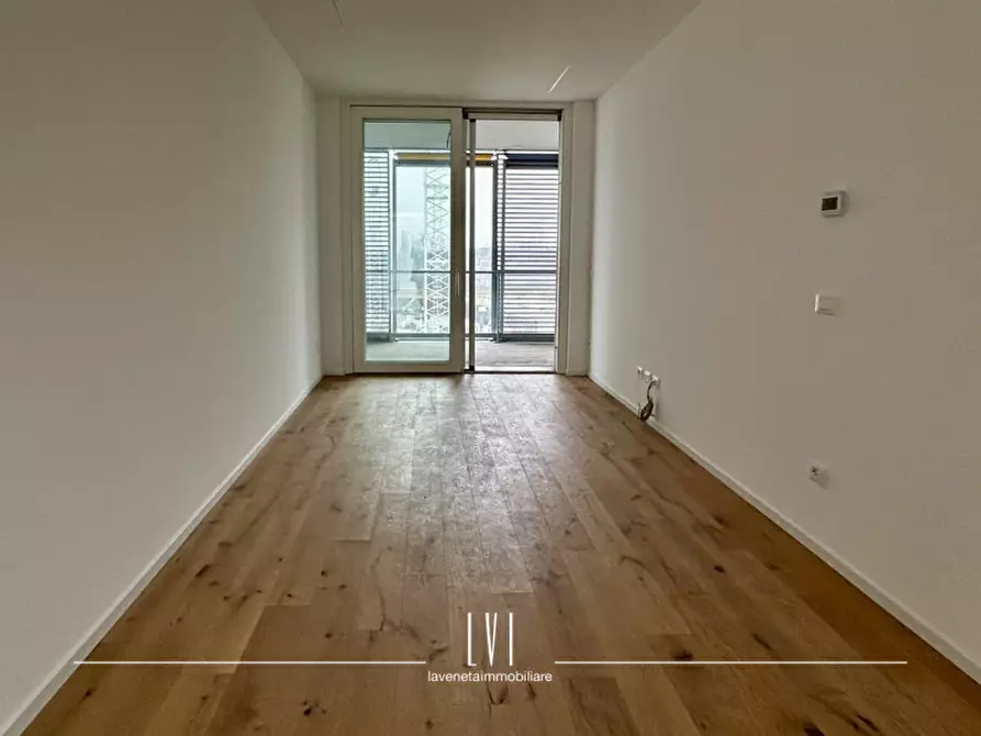Immagine 2 di Appartamento in vendita  in via domenico modugno 69 a Jesolo