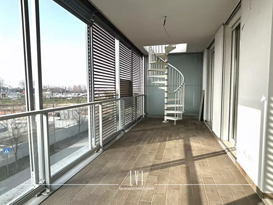 Immagine 6 di Appartamento in vendita  in via domenico modugno 69 a Jesolo