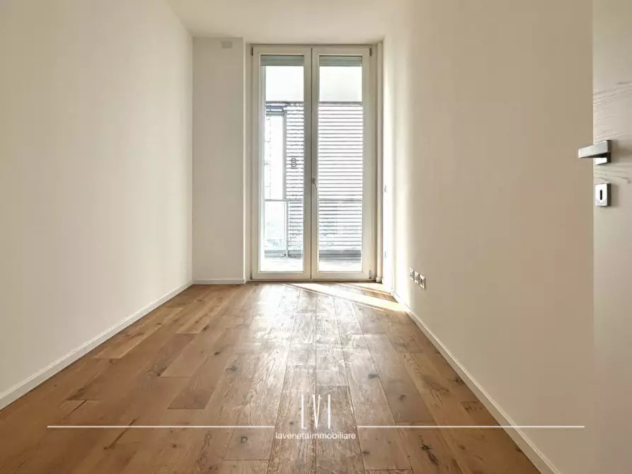 Immagine 7 di Appartamento in vendita  in via domenico modugno 69 a Jesolo