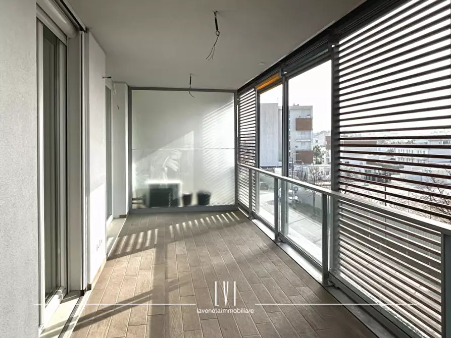 Immagine 14 di Appartamento in vendita  in via domenico modugno 69 a Jesolo