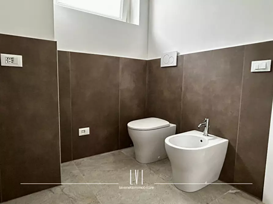 Immagine 14 di Appartamento in vendita  in via domenico modugno 69 a Jesolo