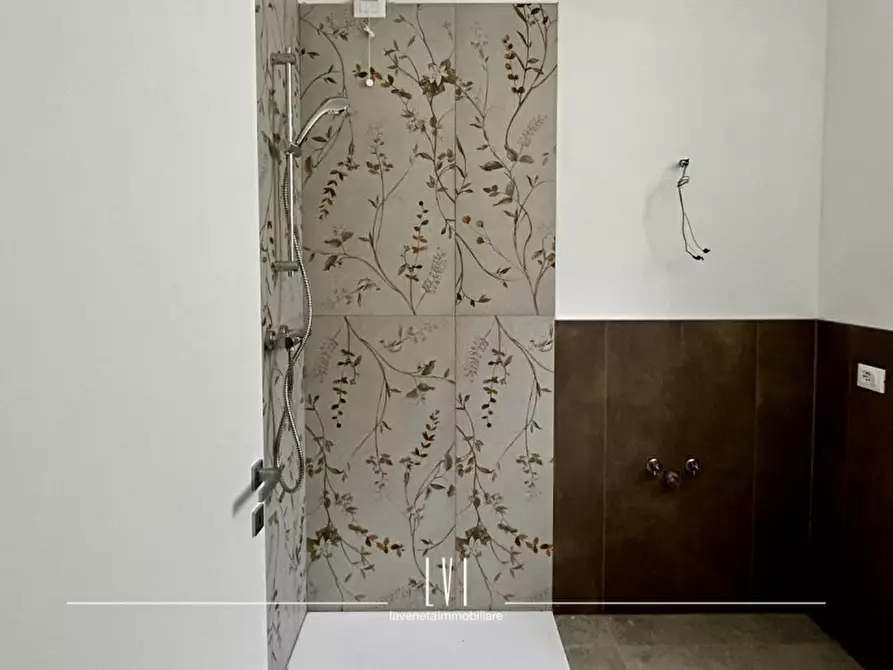 Immagine 16 di Appartamento in vendita  in via domenico modugno 69 a Jesolo