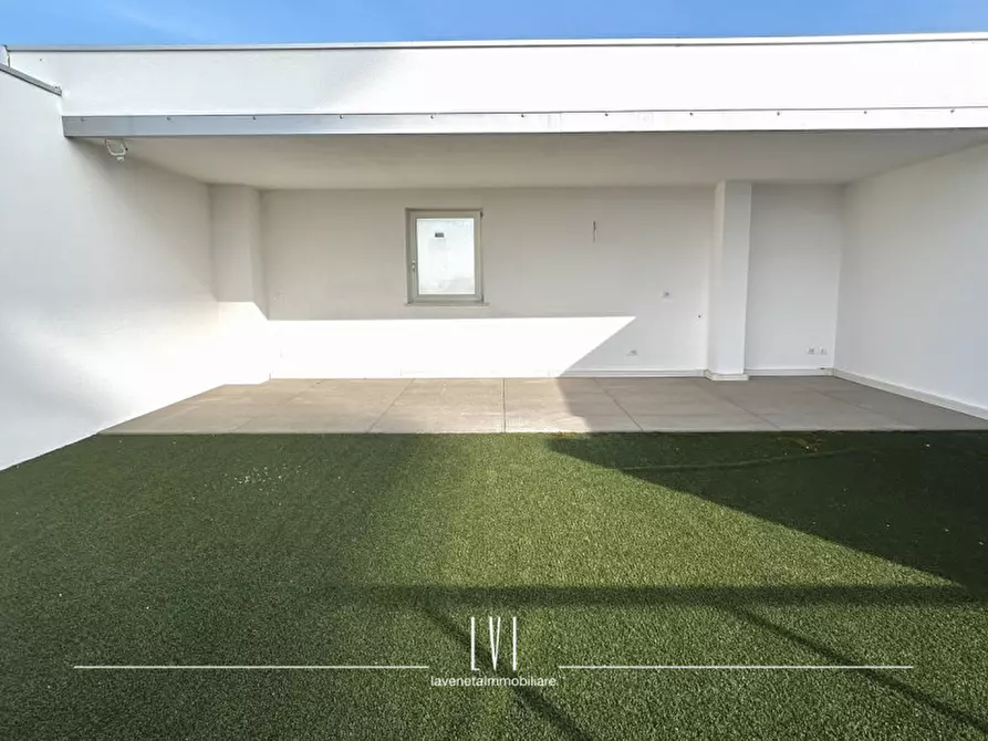 Immagine 17 di Appartamento in vendita  in via domenico modugno 69 a Jesolo