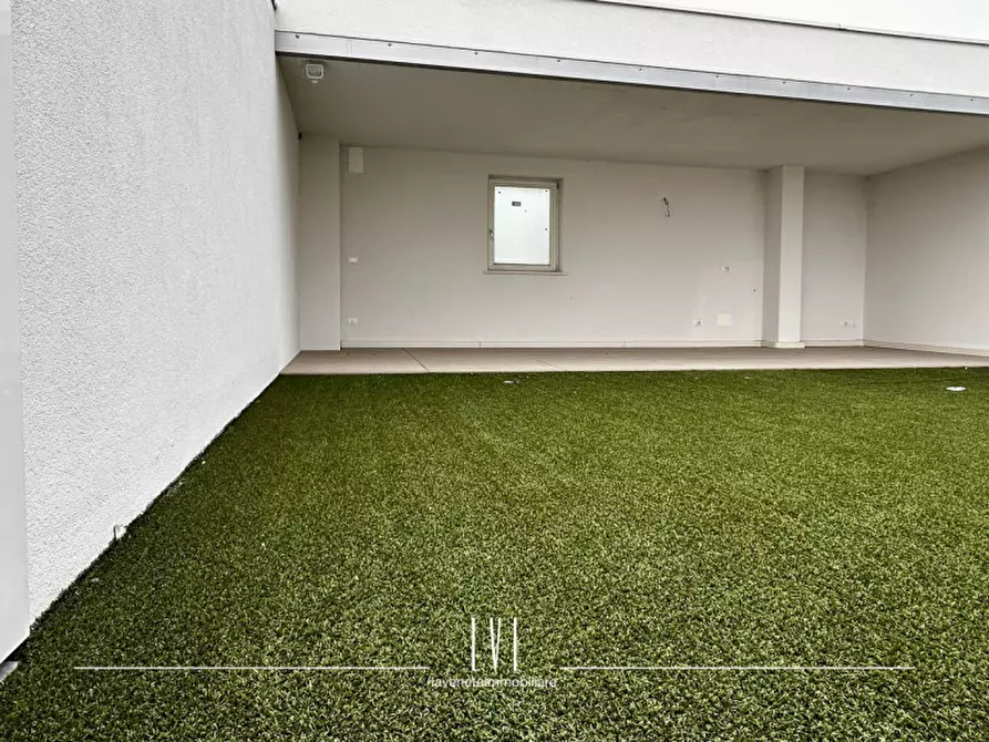 Immagine 21 di Appartamento in vendita  in via domenico modugno 69 a Jesolo