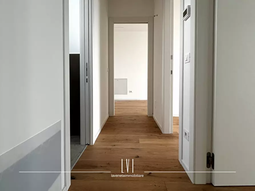 Immagine 24 di Appartamento in vendita  in via domenico modugno 69 a Jesolo