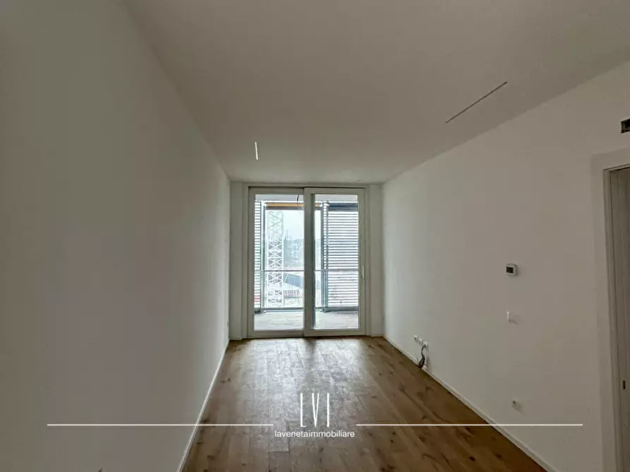 Immagine 24 di Appartamento in vendita  in via domenico modugno 69 a Jesolo