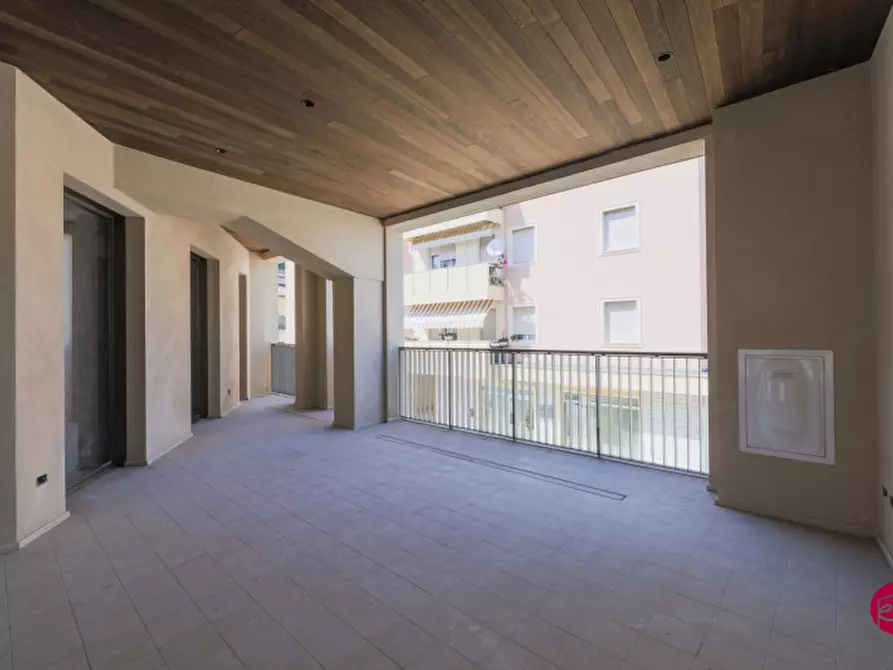 Immagine 22 di Appartamento in vendita  in Piazza Guglielmo Marconi a Santarcangelo Di Romagna