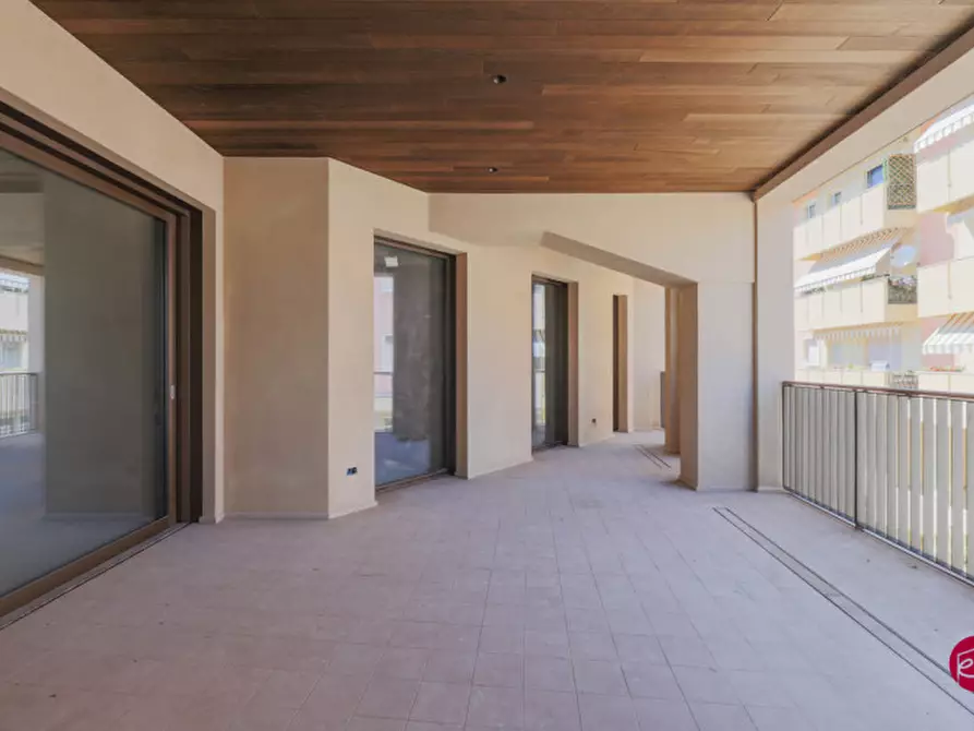 Immagine 23 di Appartamento in vendita  in Piazza Guglielmo Marconi a Santarcangelo Di Romagna