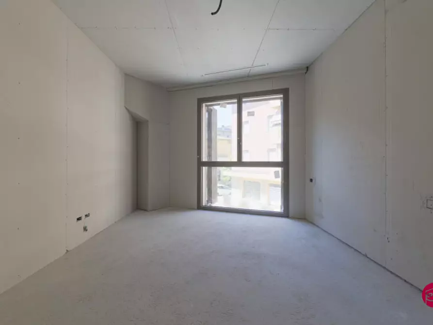 Immagine 48 di Appartamento in vendita  in Piazza Guglielmo Marconi a Santarcangelo Di Romagna