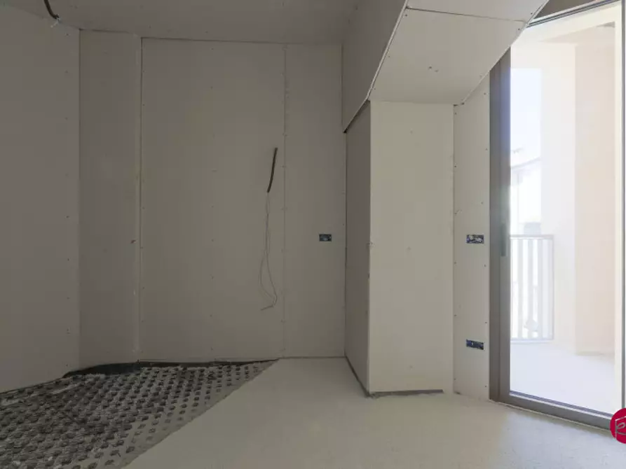 Immagine 49 di Appartamento in vendita  in Piazza Guglielmo Marconi a Santarcangelo Di Romagna