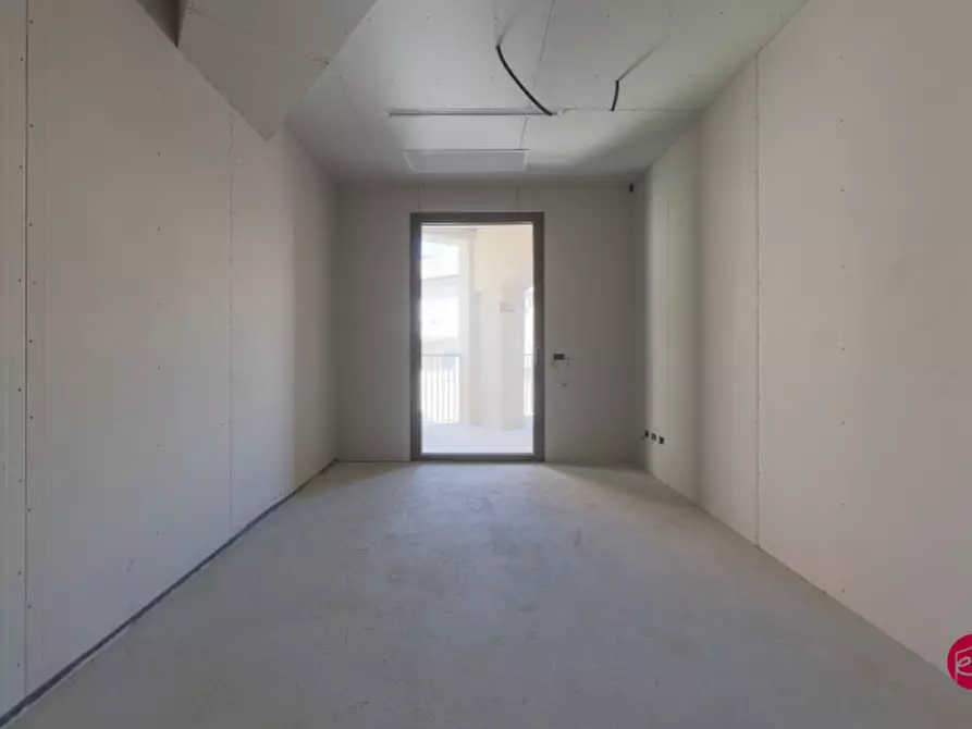 Immagine 51 di Appartamento in vendita  in Piazza Guglielmo Marconi a Santarcangelo Di Romagna