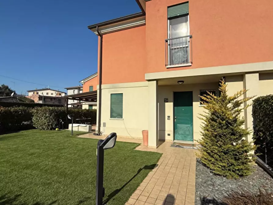 Immagine 6 di Villetta a schiera in vendita  in Via Sardegna a Vicenza