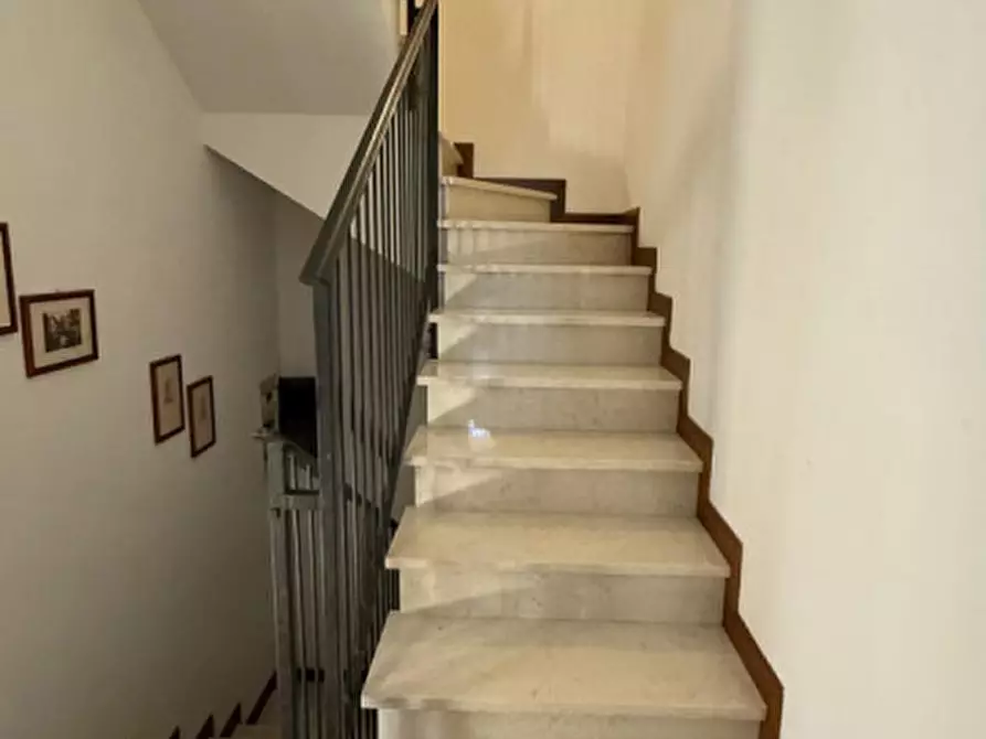 Immagine 10 di Villetta a schiera in vendita  in Via Sardegna a Vicenza