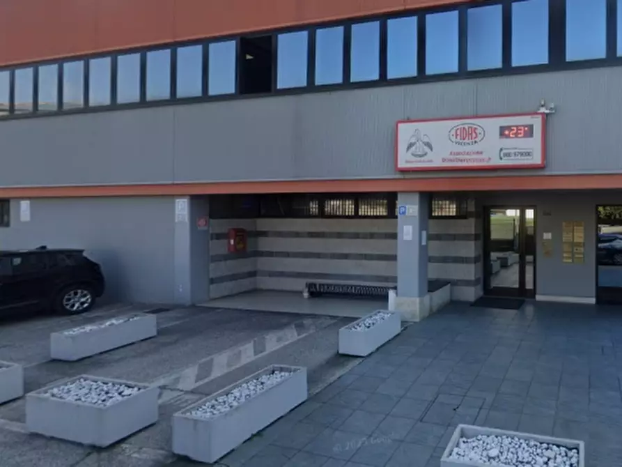 Immagine 2 di Ufficio in affitto  in Via Fratelli Baracca, 204 a Vicenza