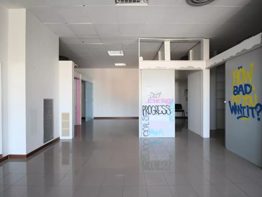 Immagine 5 di Ufficio in affitto  in Via Fratelli Baracca, 204 a Vicenza
