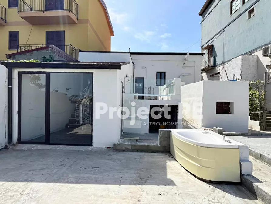 Immagine 17 di Casa indipendente in vendita  in Via Quattronari a Reggio Di Calabria