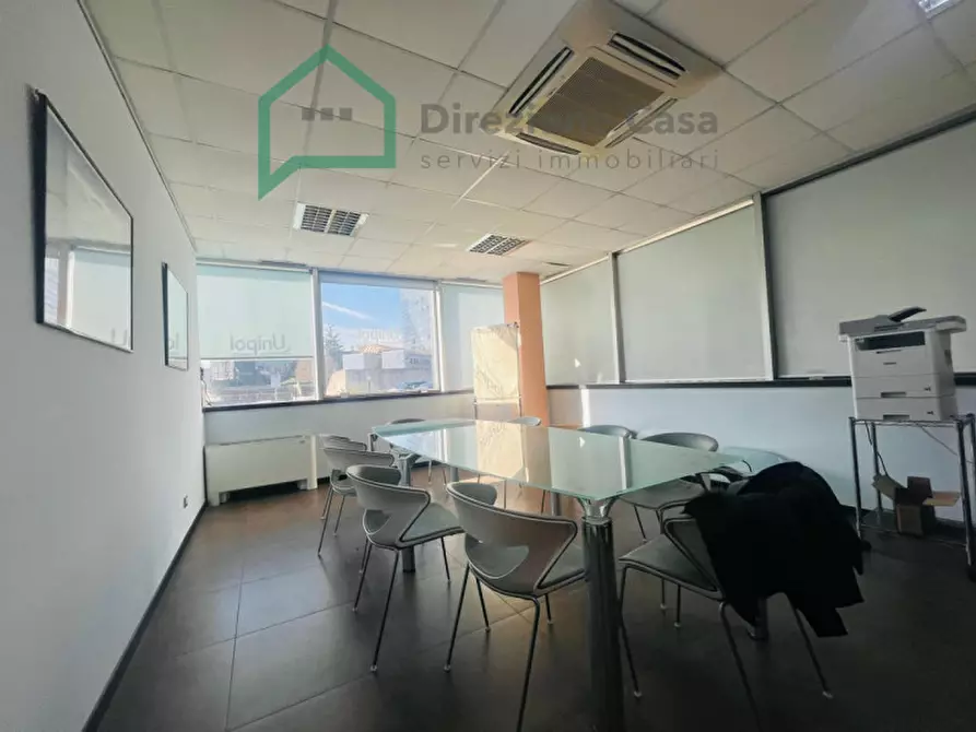 Immagine 15 di Ufficio in affitto  in VIA NUOVA POGGIOREALE a Napoli