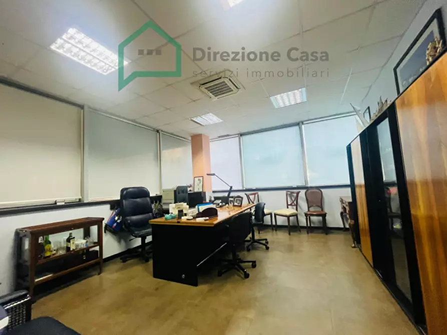 Immagine 17 di Ufficio in affitto  in VIA NUOVA POGGIOREALE a Napoli
