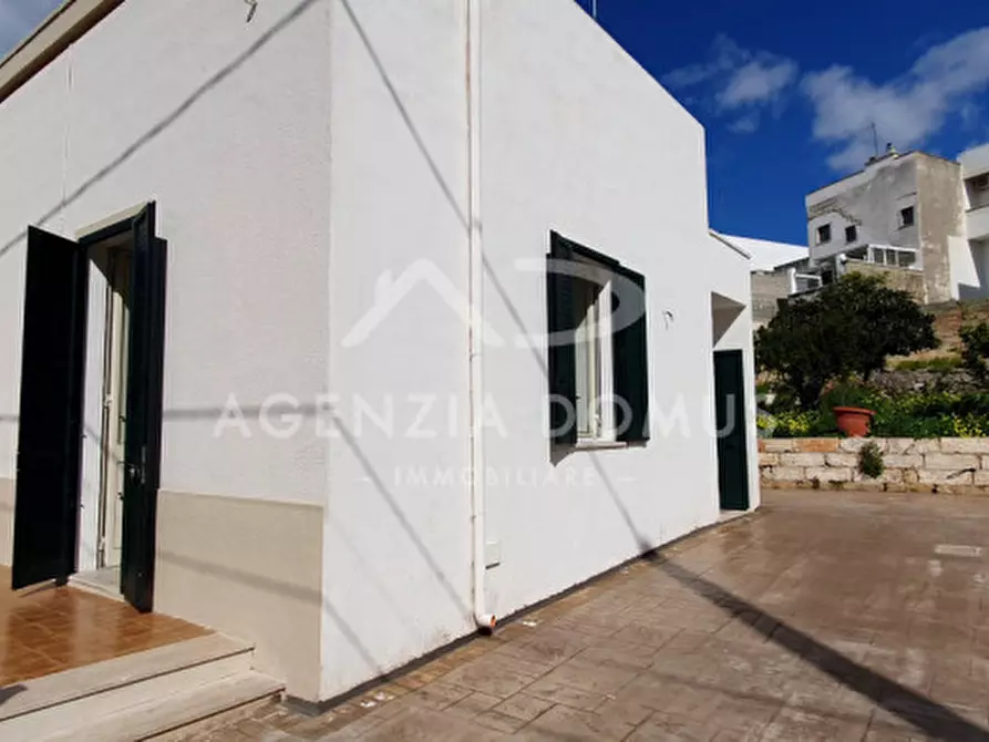 Immagine 3 di Casa indipendente in vendita  in Via Bellini 74 a Casarano