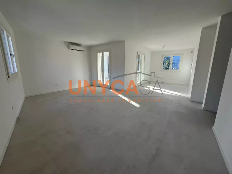 Immagine 9 di Appartamento in vendita  in Via delle Pietre a Verona