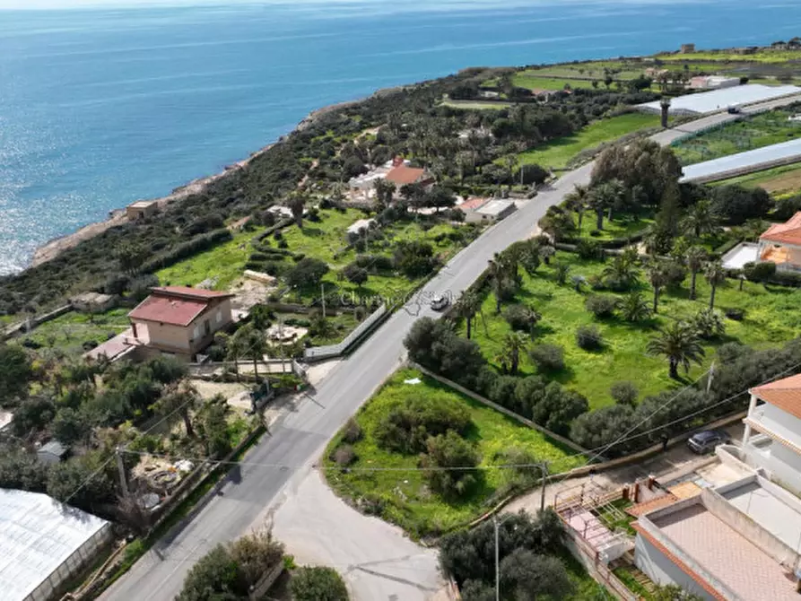 Immagine 2 di Terreno in vendita  in Viale della Pace a Scicli