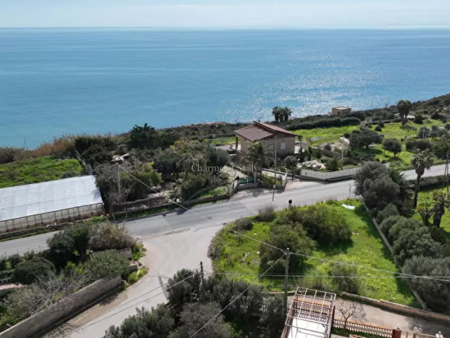 Immagine 6 di Terreno in vendita  in Viale della Pace a Scicli