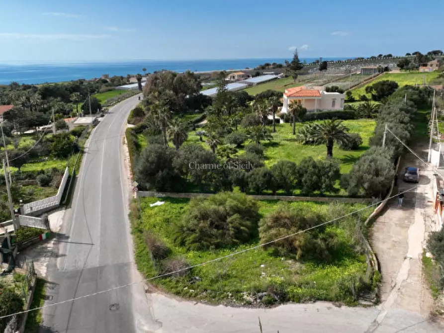 Immagine 8 di Terreno in vendita  in Viale della Pace a Scicli